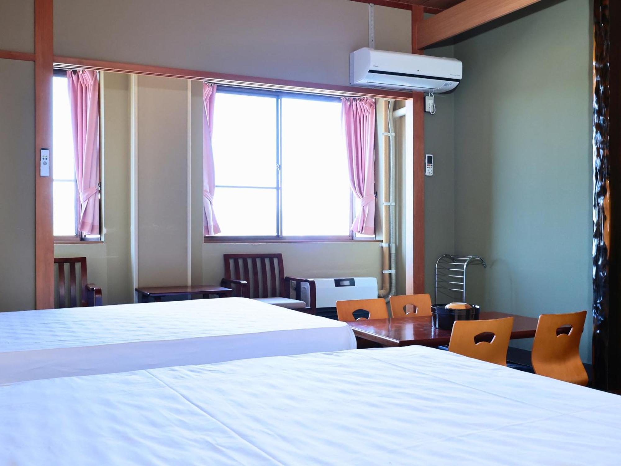 Hotel Oyado Hachibei Takayama  Esterno foto