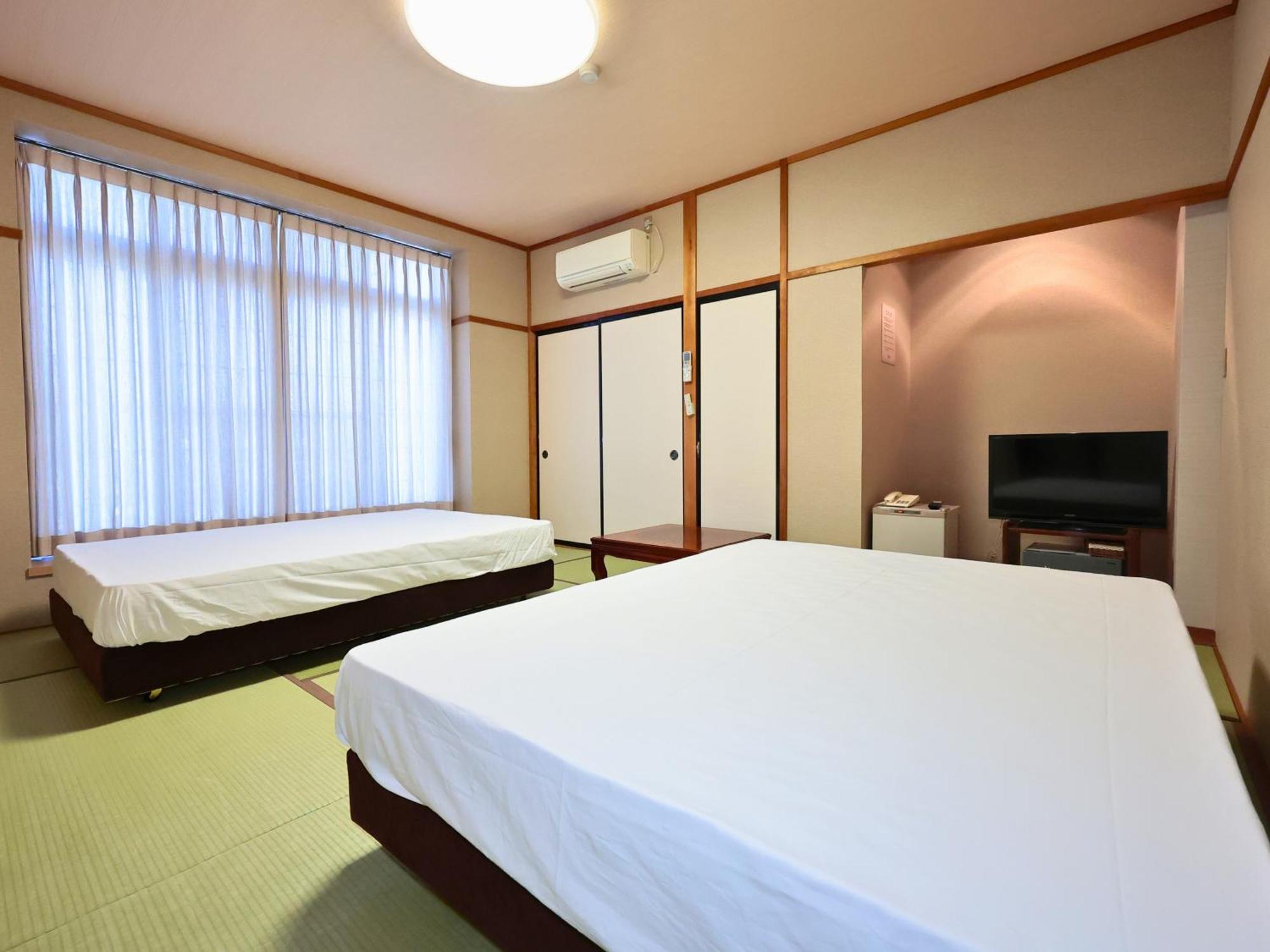Hotel Oyado Hachibei Takayama  Esterno foto
